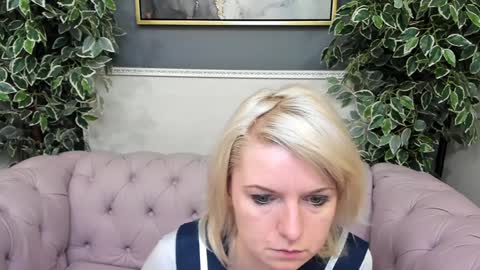 Lena online show from 02-09-25, 04:04