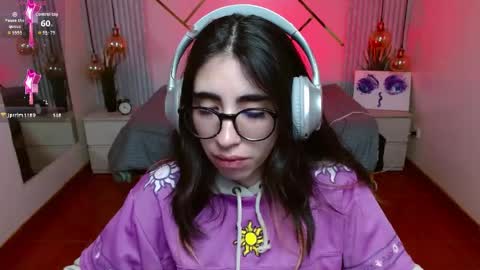 Lena online show from 04-17-26, 05:49