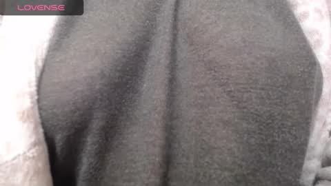 lenagolden online show from 11-25-25, 01:11