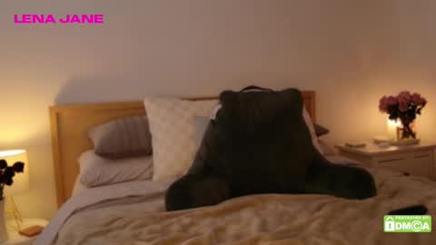 lenajane_xx online show from 02-22-25, 11:35