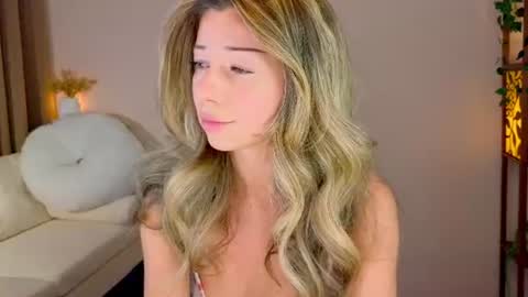 Lena online show from 06-21-26, 06:38