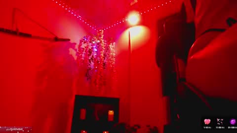 Lenna Kang online show from 01-25-25, 05:40