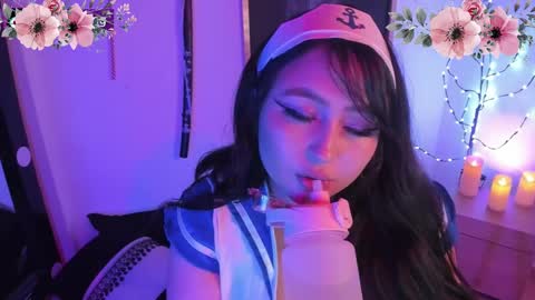 Lenna Kang online show from 03-06-25, 01:57