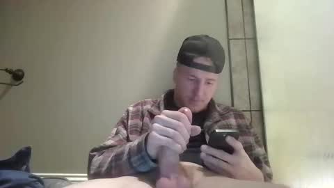 lenewton2004 online show from 12-02-25, 12:27