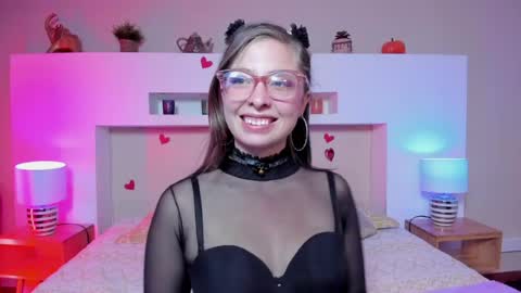 Lenna  online show from 06-12-26, 11:31