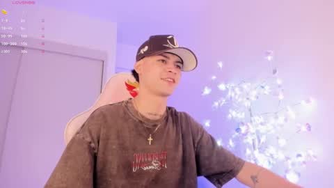 Snapshot of lennercollins_ chatting on 12-13-25, 11:43 Lenner INDEPENDENT MODEL online show from 12-13-25, 11:43