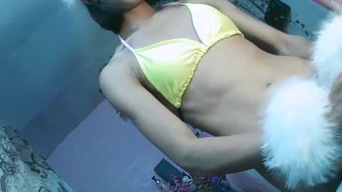 Snapshot of lennonxshit chatting on 03-01-25, 04:33 JANE online show from 03-01-25, 04:33