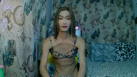 Snapshot of lennonxshit chatting on 09-13-25, 04:07 JANE online show from 09-13-25, 04:07