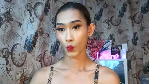 Snapshot of lennonxshit chatting on 11-14-25, 07:12 JANE online show from 11-14-25, 07:12