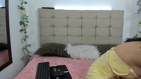 Snapshot of lennox_amy chatting on 05-08-26, 01:38 lennox_amy online show from 05-08-26, 01:38