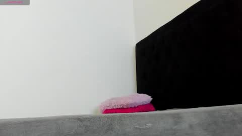 Snapshot of leo183877 chatting on 03-09-26, 05:39 leo183877 online show from 03-09-26, 05:39