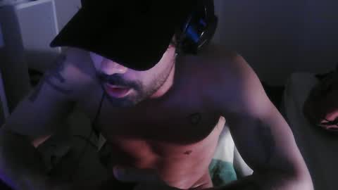 leo1991lol online show from 01-01-25, 07:10