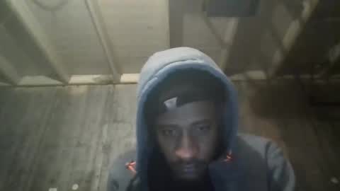 leo199984 online show from 03-10-25, 02:28