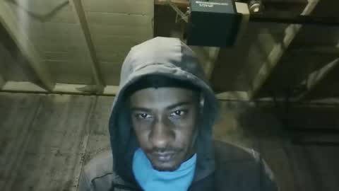 leo199984 online show from 04-24-26, 02:36