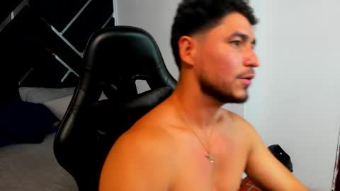 Snapshot of leo_carter1 chatting on 02-18-26, 02:57 leo_carter1 online show from 02-18-26, 02:57