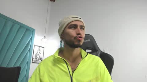 Snapshot of leo_carter1 chatting on 02-24-26, 02:04 leo_carter1 online show from 02-24-26, 02:04