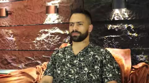 Leo  Diaz online show from 10-05-25, 02:21