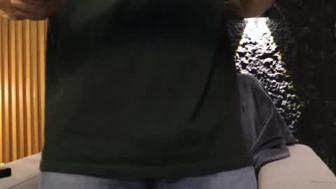 Leo  Diaz online show from 02-22-26, 04:57