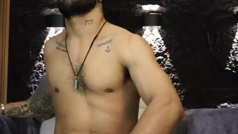 Snapshot of leo_diaz01 chatting on 06-11-26, 12:43 Leo Diaz online show from 06-11-26, 12:43