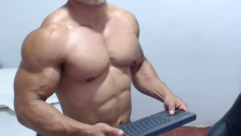 Leo online show from 07-24-26, 03:26