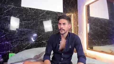 Snapshot of leo_vesper chatting on 06-25-26, 05:12 leo vesper online show from 06-25-26, 05:12