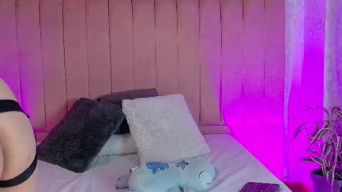 Snapshot of leo_williams_ chatting on 07-09-26, 12:09 Leo Williams online show from 07-09-26, 12:09
