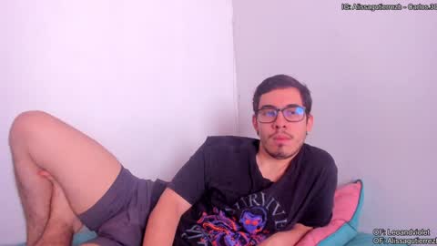 Snapshot of leoandviolet chatting on 12-05-24, 02:22 Carlos Alissa. Help us to reach 100 likes online show from 12-05-24, 02:22