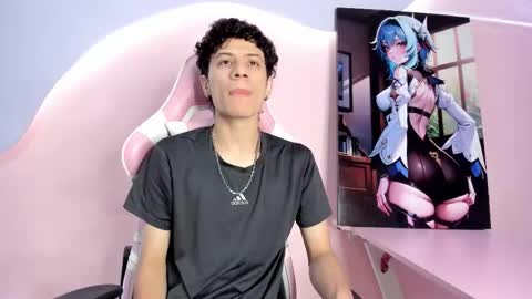 Snapshot of leofeniix chatting on 03-03-26, 03:56 Leo online show from 03-03-26, 03:56