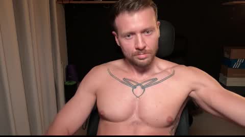 Snapshot of leohungp chatting on 09-14-25, 04:39 LeoHungP online show from 09-14-25, 04:39