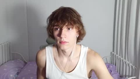 Leon online show from 05-28-26, 04:26