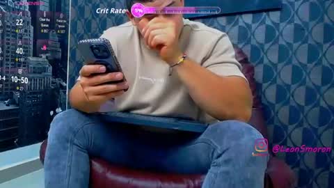 Snapshot of leon_ssmoron chatting on 07-19-26, 12:47 Leon Smoron online show from 07-19-26, 12:47