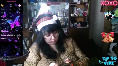 Leona Harrison online show from 12-23-24, 08:36