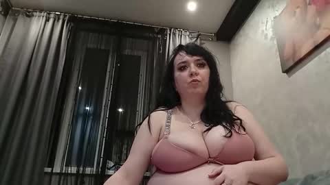 Leona Harrison online show from 10-19-25, 05:57