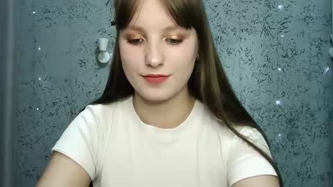 Snapshot of leonaalove chatting on 10-29-25, 08:49 Leonaalove online show from 10-29-25, 08:49