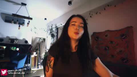 Leo online show from 11-27-25, 08:44