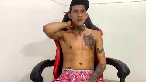 Leonardo Adams online show from 10-21-25, 06:03