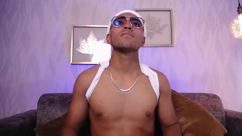 Leon online show from 12-04-25, 07:00