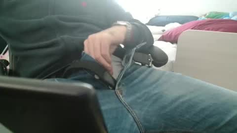 angel e sonia online show from 10-31-25, 09:10