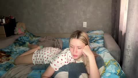 Eva online show from 05-15-26, 06:31