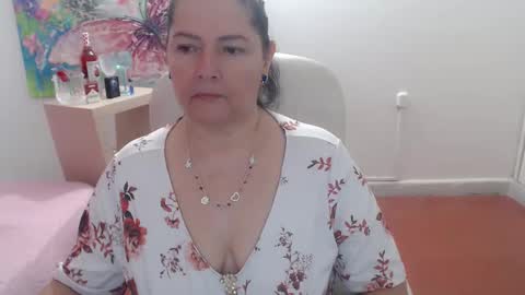 Snapshot of leonela_69 chatting on 10-13-25, 02:22 leonela online show from 10-13-25, 02:22