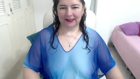 leonela   online show from 04-25-26, 12:46