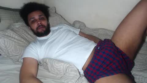 Snapshot of leonevans33 chatting on 02-03-26, 09:31 LSE online show from 02-03-26, 09:31