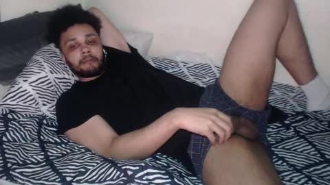 Snapshot of leonevans33 chatting on 02-24-26, 11:47 LSE online show from 02-24-26, 11:47