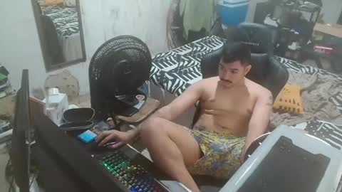 Snapshot of leonino231 chatting on 05-13-26, 03:15 leonino231 online show from 05-13-26, 03:15