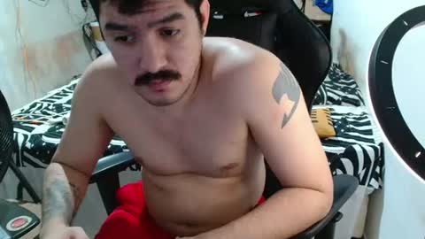 Snapshot of leonino231 chatting on 06-19-26, 12:48 leonino231 online show from 06-19-26, 12:48