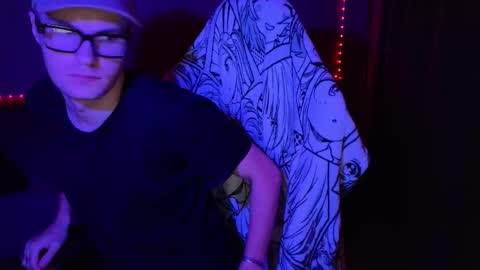 Leon online show from 01-12-25, 06:38