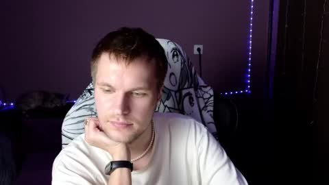 Leon online show from 01-22-25, 11:34