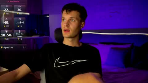 Leon online show from 07-07-26, 03:16