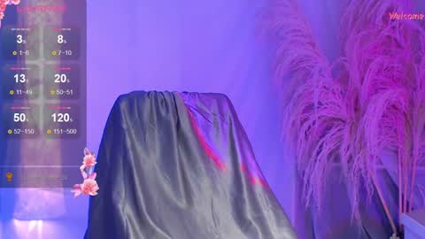 Snapshot of leonora_luxry_ chatting on 02-09-25, 06:05 My name is Leonora Pleasures to see you Follow me here and instagram online show from 02-09-25, 06:05