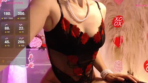 Snapshot of leonora_luxry_ chatting on 02-14-25, 11:42 My name is Leonora Pleasures to see you Follow me here and instagram online show from 02-14-25, 11:42